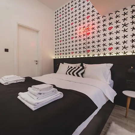 Marienplatz 3* Podgorica