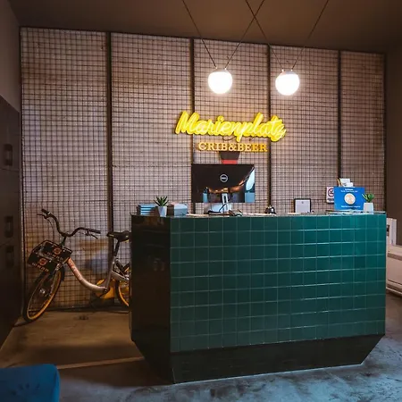 Marienplatz ホテル ポドゴリツァ