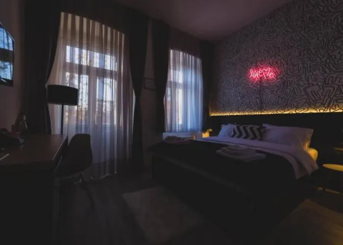 Hotel Marienplatz 3*