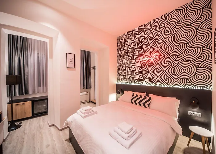 Marienplatz 3* Podgorica