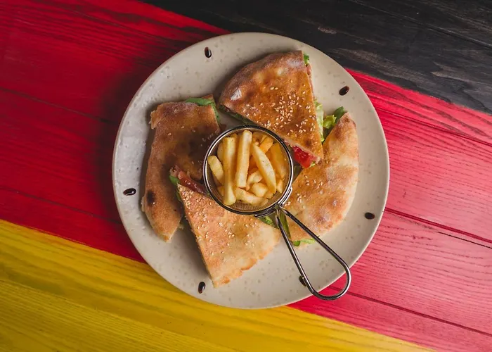 ホテル Marienplatz ポドゴリツァ