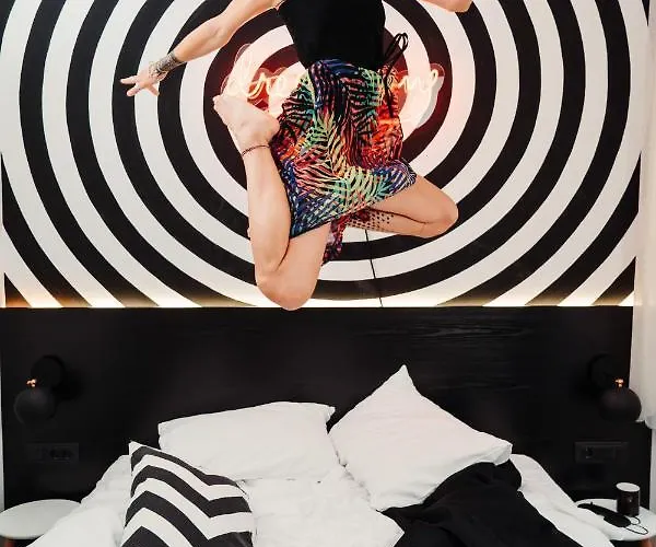 ホテル Marienplatz