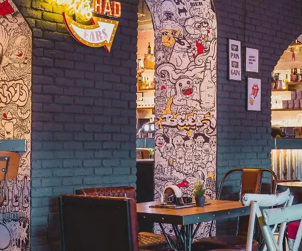 ホテル Marienplatz 3*